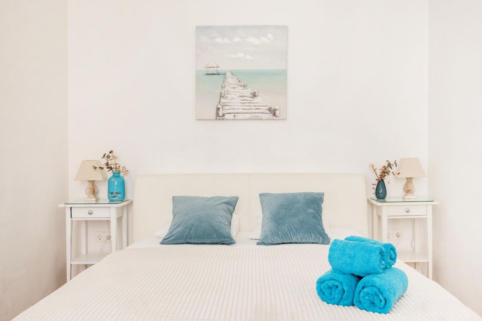 Wellness Retreat With Sauna & Jacuzzi - 1 Min To Opera Budapest Ngoại thất bức ảnh